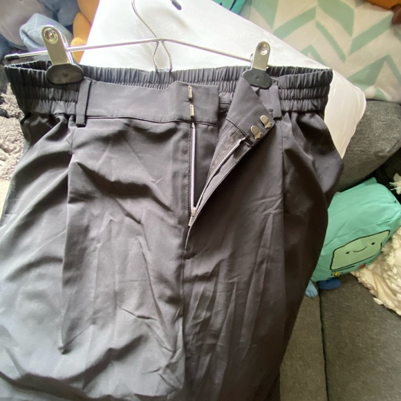 ALO Black High-Waist Pursuit Trousers - Picture 7 of 8